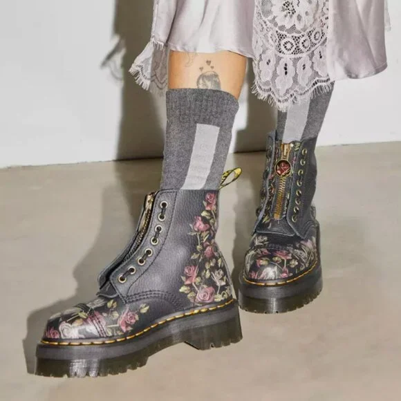 DR. MARTENS SINCLAIR DECAYED ROSES LEATHER PLATFORM BOOTS MSRP$280 Most Beloved - Picture 3 of 16
